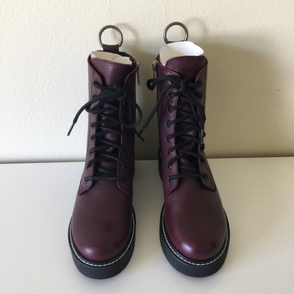 Steve Madden Ryder Lace-up Combat Boots. Size 6 - Picture 2 of 8